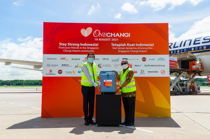 Komunitas Singapore Changi Airport Donasikan Konsentrator Oksigen kepada Indonesia untuk Perangi COVID-19