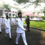 Tim Indonesia Tumbuh Bertugas pada Upacara Penurunan Bendera Merah Putih di Istana Merdeka