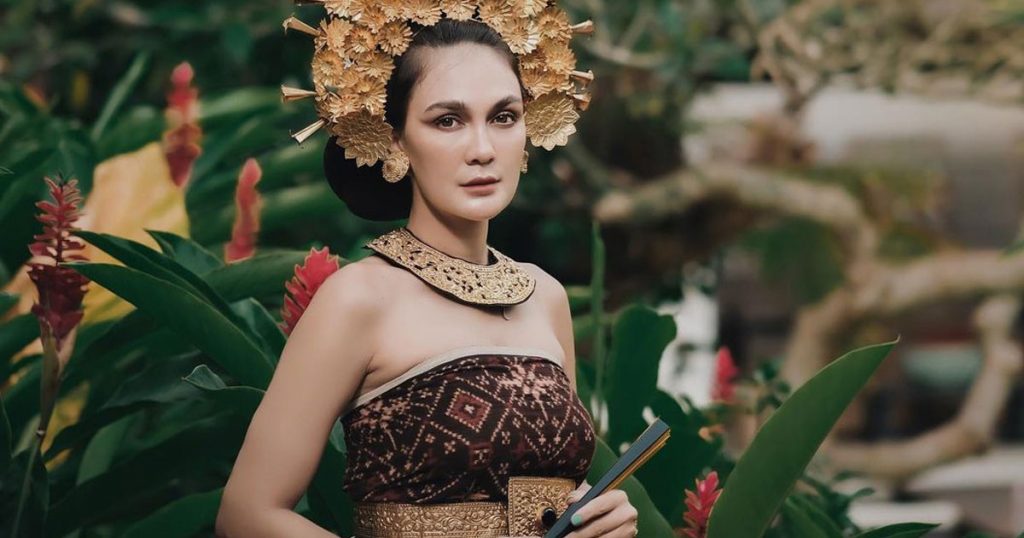 Bukan Ariel Noah atau Ryochin, Ternyata Ini Suami Luna Maya