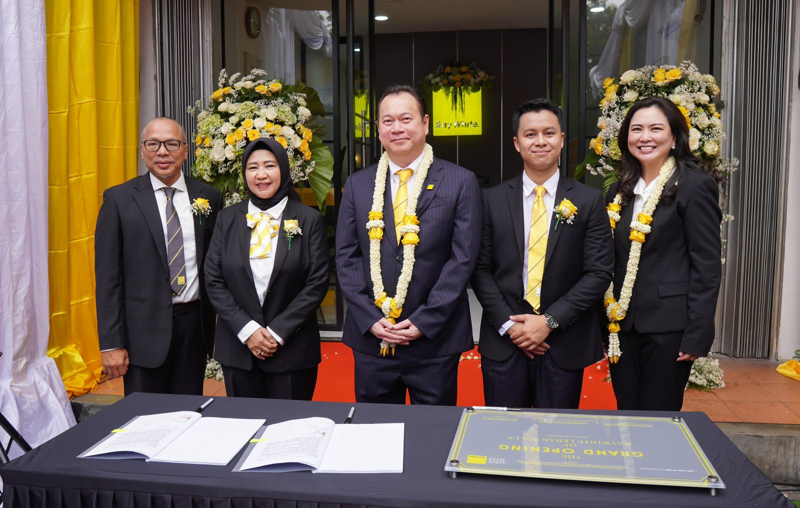 RayWhite Buka Cabang Baru di Lebak Bulus, Solusi Properti Jakarta Selatan