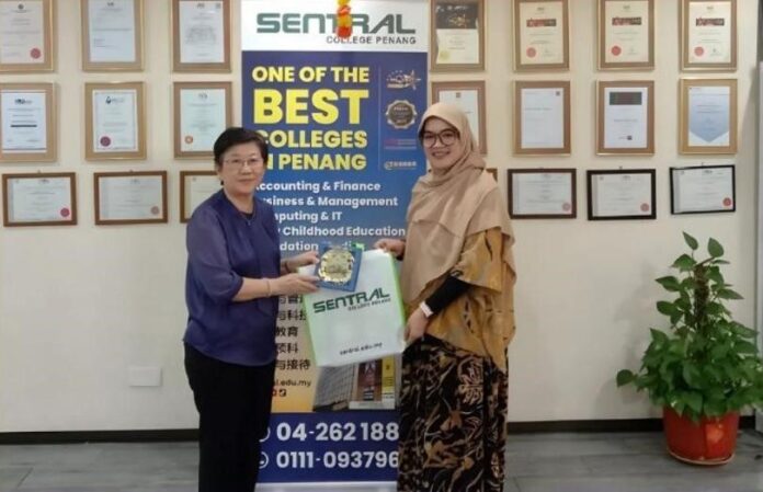 Kerja Sama STIM Budi Bakti dengan SENTRAL College Penang