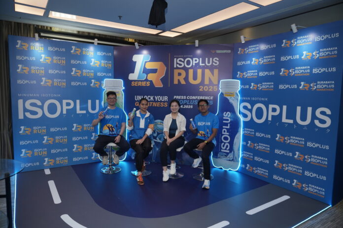 Ki-Ka_ Joshua Gunawan, Regina Poetiray, dr. Angela Dalimarta, Sp.GK, Coach Andy Sugiyanto