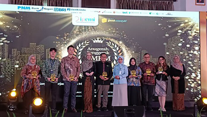 WhatsApp Image 2025-11-02 at 18.40.06