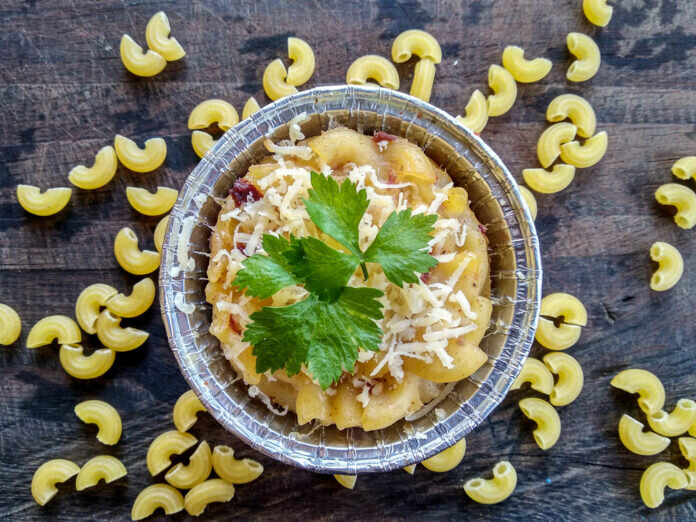 Macaroni,Schotel,With,Delights,And,Art