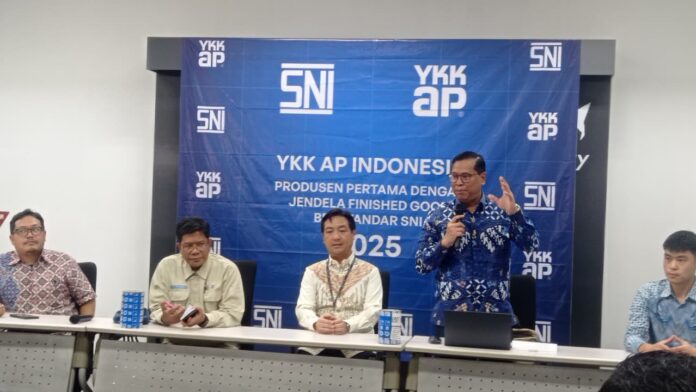 ykk