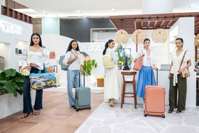 TUMI-Mediterranean-Escape-Pop-Up_6