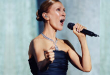 Celine Dion Kembali Memukau Penonton Saat Konser di Paris Lewat “All By Myself”
