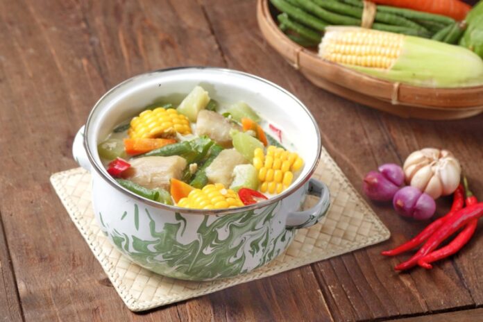 Sayur,Lodeh.,Lodeh,Vegetables,Are,Vegetables,That,Are,Usually,Made