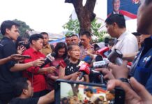 Tinjau Langsung Kampung Ambon, Menteri PKP Maruarar Sirait Pastikan Program Bedah Rumah Tepat Sasaran