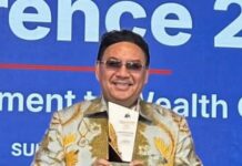 Denny JA Terima AMA Appreciation Award 2026, Sebagai Pemimpin Korporasi yang Berdampak