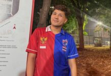 Tepati Janji! Jirayut Nonton Final FIFA ASEAN Cup 2026 di GBK Pakai Jersey Setengah Indonesia – Setengah Thailand
